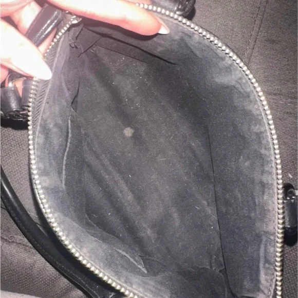 Coach Elegant Black Shoulder Bag - Picture 4 of 5